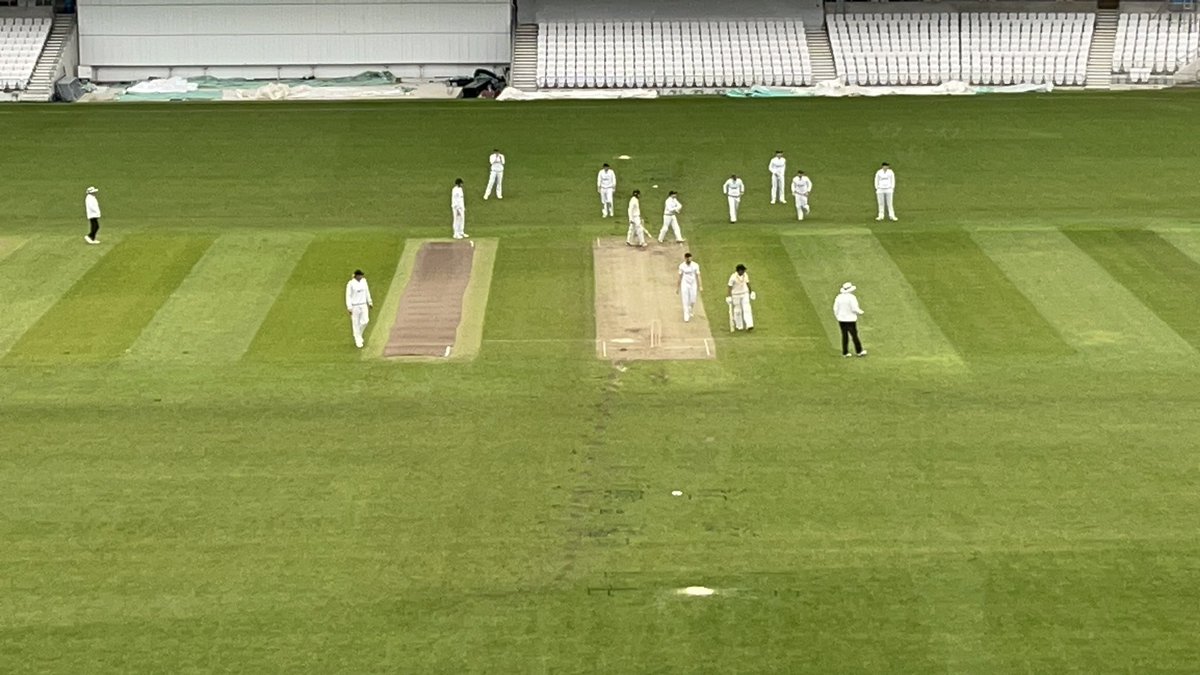 JonathanDoidge's tweet photo. Reasonably attacking field for Ben Coad’s hat-trick ball… #yccc #theresalwaysnexttime https://t.co/n2iL2AsvZF