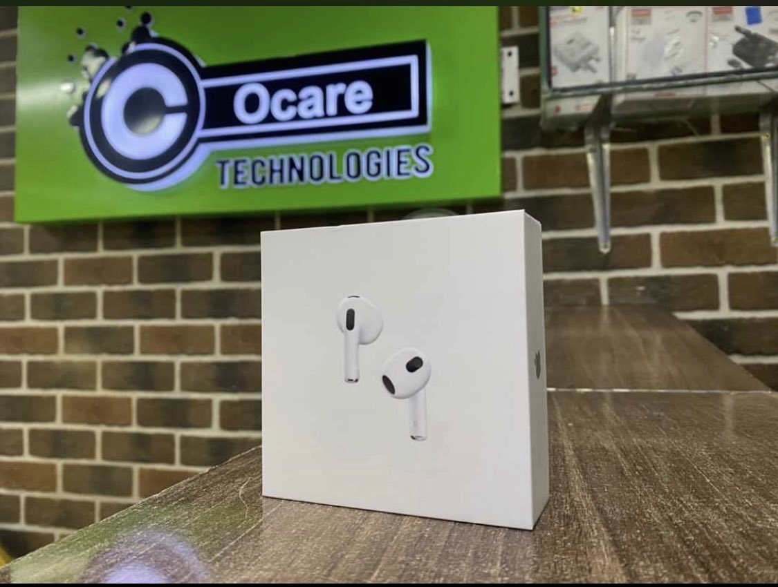 Ocareke's tweet photo. Airpods 3 @ Kshs. 30,000/-
Check us out on: https://t.co/Dsx2Vd7hhj 
Call/Text/WhatsApp: 0714144791 /0715833067: visit us @ Kimathi Hse 2nd Floor
#ocare #airpods3 #apple #wirelessearphones #accessories #explorepage #portable #electronicstore #electronicshop #KOT #phoneaccessories https://t.co/xxJxwqKS8F