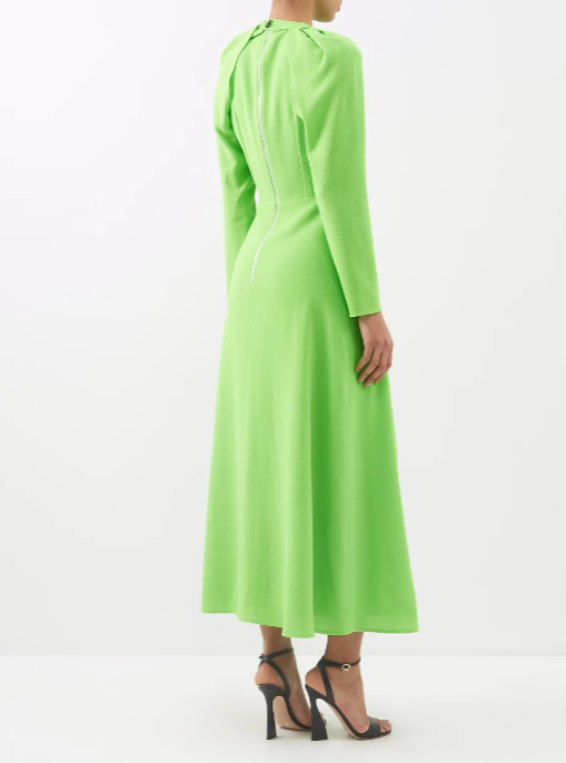 sathy22's tweet photo. E.STOTT
Susannah detachable-sleeve wool-crepe midi dress

Buy Now : https://t.co/hcq4wBMxuW

#dress #dresses #dressup #dressmurah #dressyourface #dressage #dressedup #dresscode #dressing #dresscantik #dresstoimpress #dressanak #dressagehorse 
#Caturday #Liverpool #AprilFools https://t.co/aIBAtVIXAM