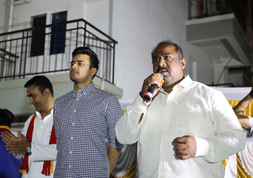 Tejasvi Surya on Twitter "Interacted with residents of Mahaveer Zephyr