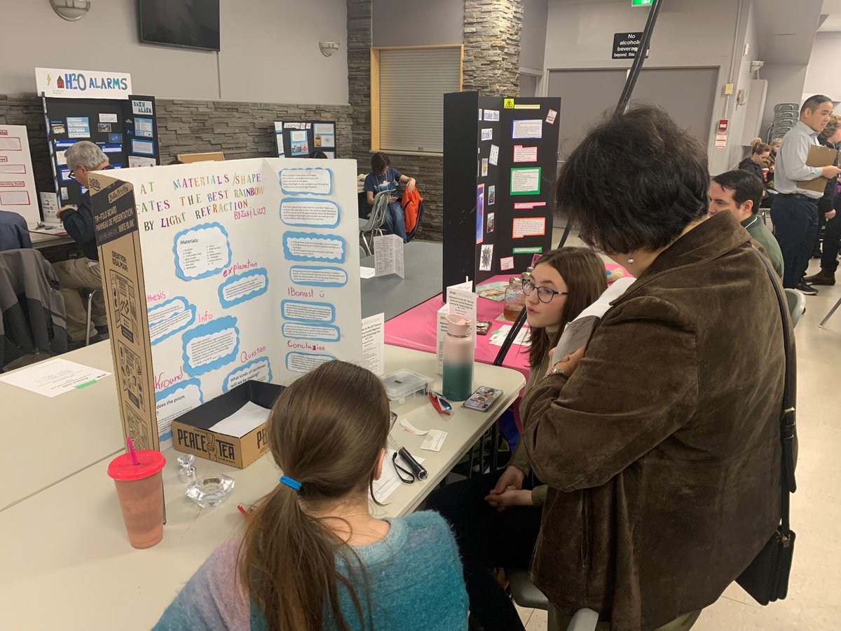 CNL_LNC's tweet photo. Today is the @Renfrew_science fair! Our CNL judges are currently assessing the projects and will award a winner to attend the Canada-Wide Science Fair #CWSF2023 in #Edmonton.
Find out more about the #RCRSF here: https://t.co/3mVjGitISx
@AECL_EACL #nextgen @RCDSB @RCCDSB https://t.co/KBIHaSXtED