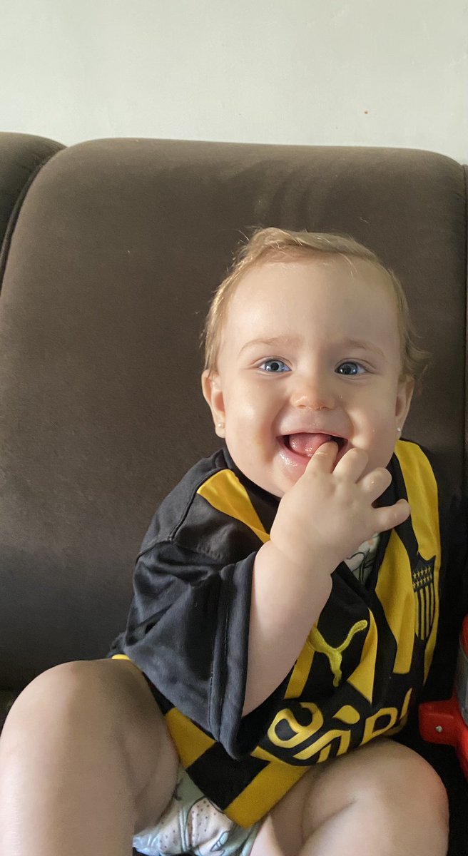 antogentab's tweet photo. @OficialCAP 💛🖤💛🖤 https://t.co/jEW3plU3Ft