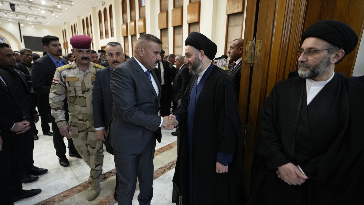 Ammar_Alhakeem's tweet photo. مجلس الفاتحة المقام على روح أخينا الفقيد سماحة العلامة السيد صادق الحكيم، نجل شهيد المحراب سماحة آية الله العظمى السيد محمد باقر الحكيم (رحمهما الله).

بغداد https://t.co/zGCkwGiju2