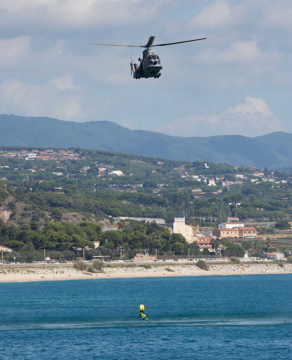 rseriol's tweet image. Fishing!

#dPSFlight #dPSWeeklyChallenge