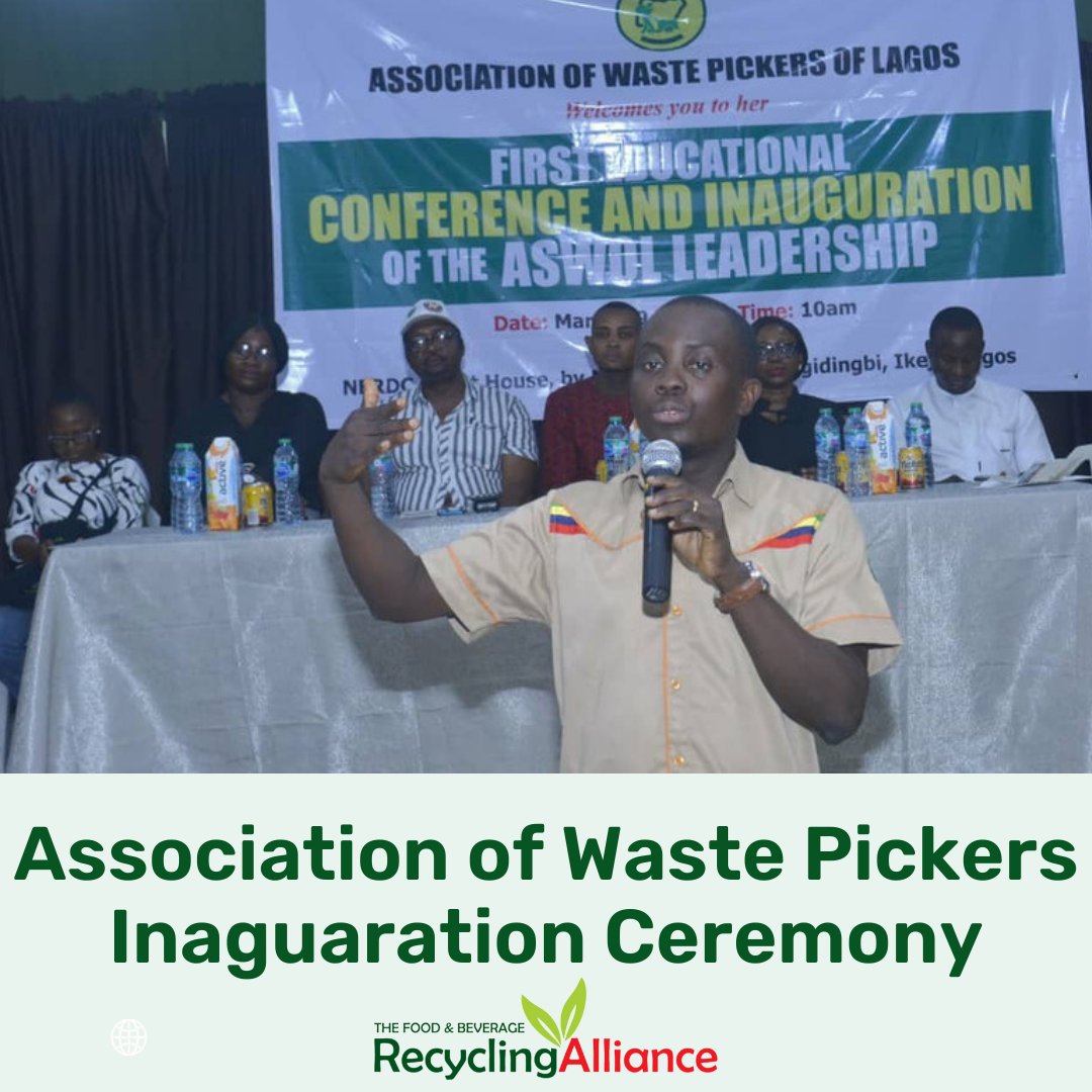 fbralliance's tweet photo. At the Association of Waste Pickers of Lagos inauguration ceremony, 29th of March 2023

#LetsMakeWasteValuable #FBRA #FBRAlliance https://t.co/RaLkKm0J5E