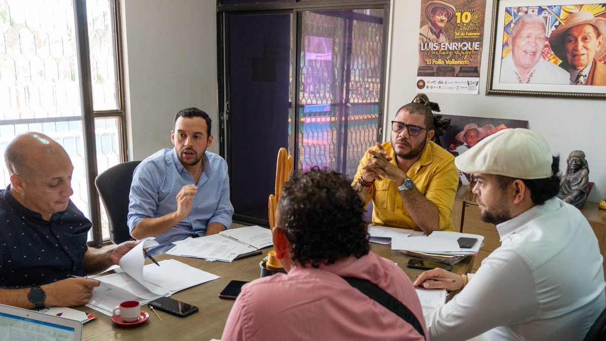 Por delegación de la gobernadora <a href="/Dialawilches/">Diala Wilches</a>, esta semana estuvimos en reunión ordinaria de la junta directiva del <a href="/FondoMixGuajira/">Fondo Mixto de Cultura de La Guajira</a>. #unidosporelcambio <a href="/LAGUAJIRAGOB/">Gobernación de La Guajira</a>