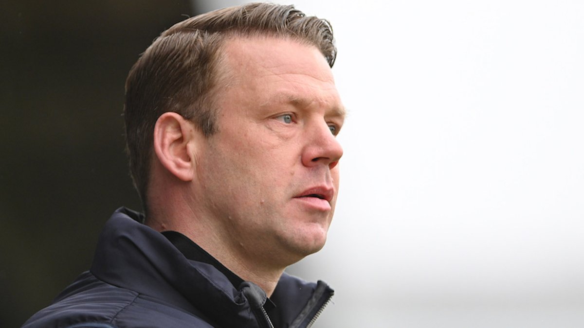 Iron_Player_'s tweet photo. 📹 PLAYER: First team manager Jimmy Dean and midfielder Liam Thompson speak after the Iron's home game against Torquay United 👉 https://t.co/soyA4WkXIx

#UTI #IRON https://t.co/C5DqCqcqec