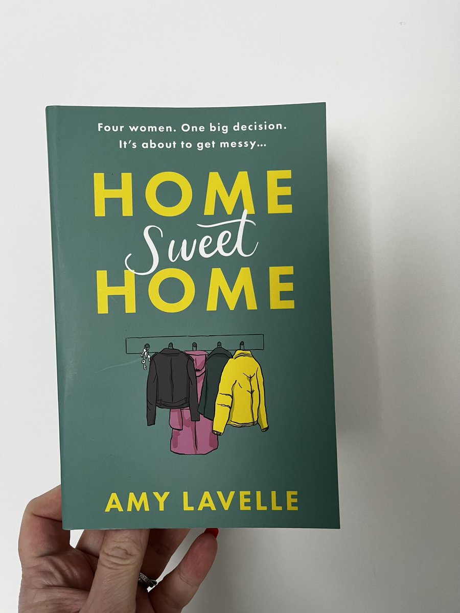 Thank you so much to <a href="/orionbooks/">Orion Publishing</a> and @LavelleActually for this copy of #HomeSweetHome 
I’ll be sharing my thoughts on 9th April

(It’s a good ‘un) 💚 #BookTwitter