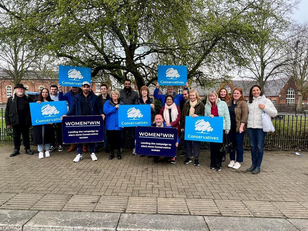 c_hodivala's tweet photo. @Women2Win super turnout with @morton_wendy and @EddieHughes4WN this morning and a warm reception for our local candidate https://t.co/mZXinrRxR7