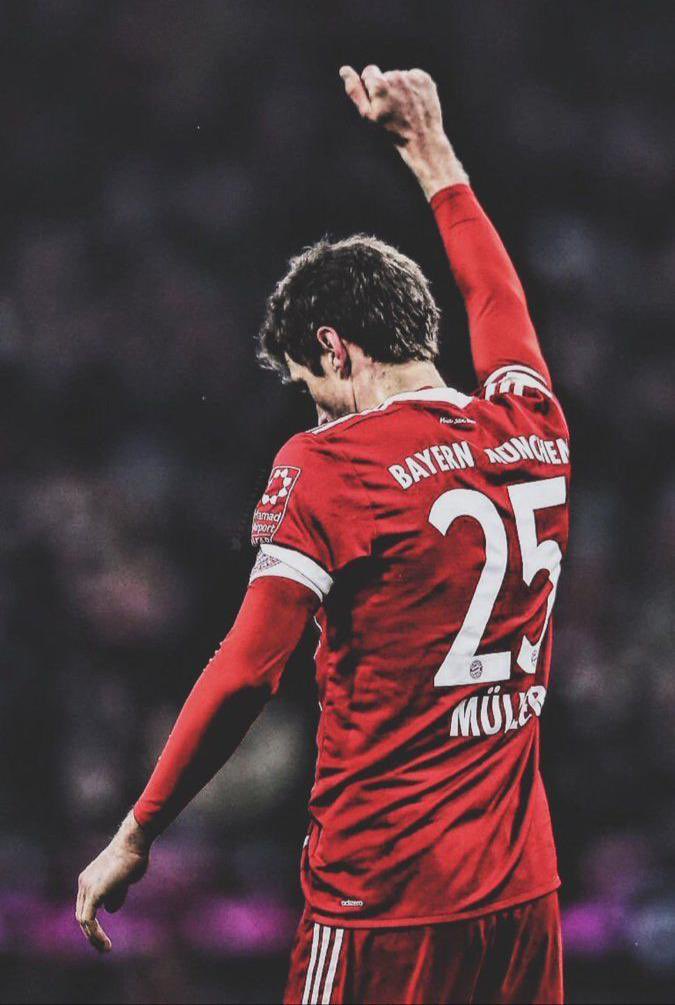 مولر الثابت في تشكيلة اي مدرب والبقية مُتغيرون ، القلب النابض للبايرن ❤️.