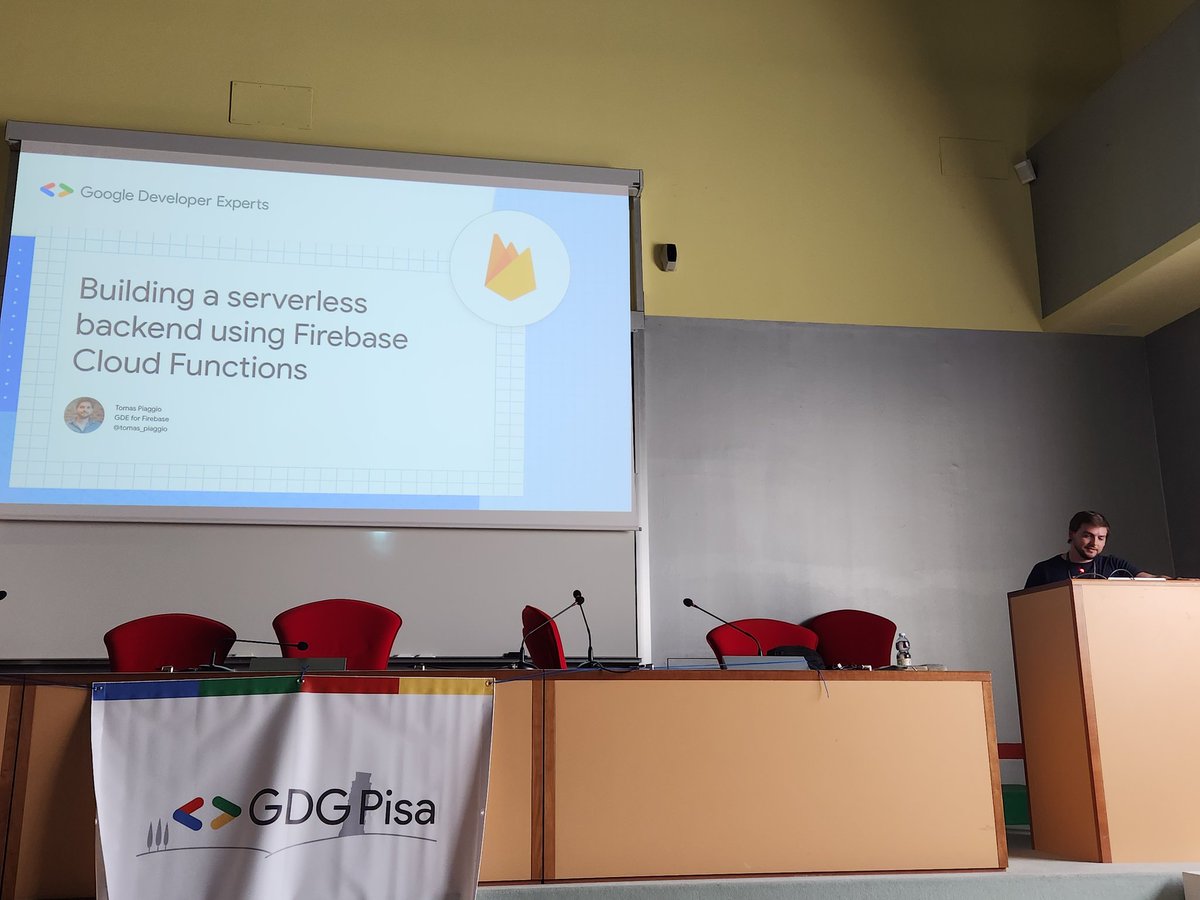 3ettilina's tweet photo. It's fantastic to be able to watch your leader sharing its Firebase knowledge and the excitement of technology with the community 🤩
You're an example to follow!
@tomas_piaggio
@GdgPisa
#devfestpisa https://t.co/suAfsI9FN0