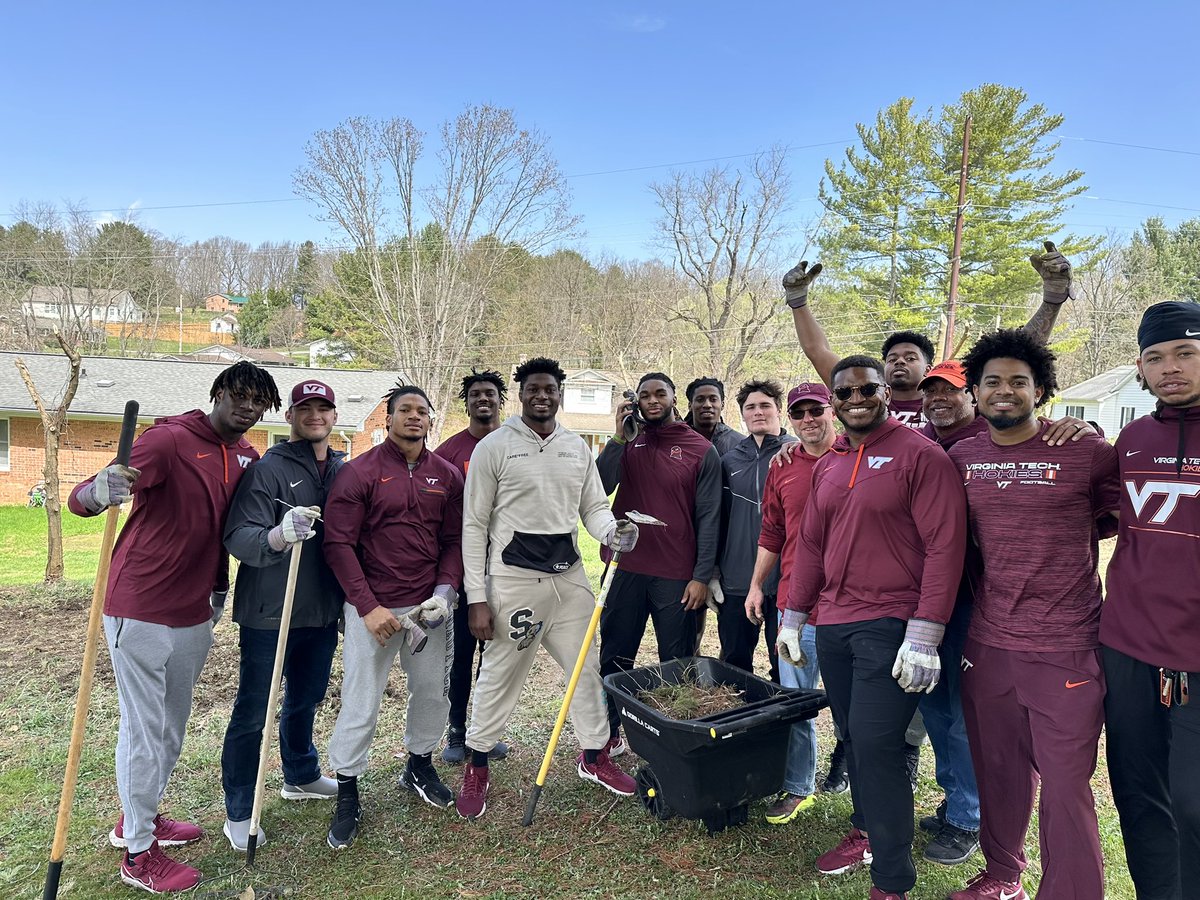 Chris Marve tweet media