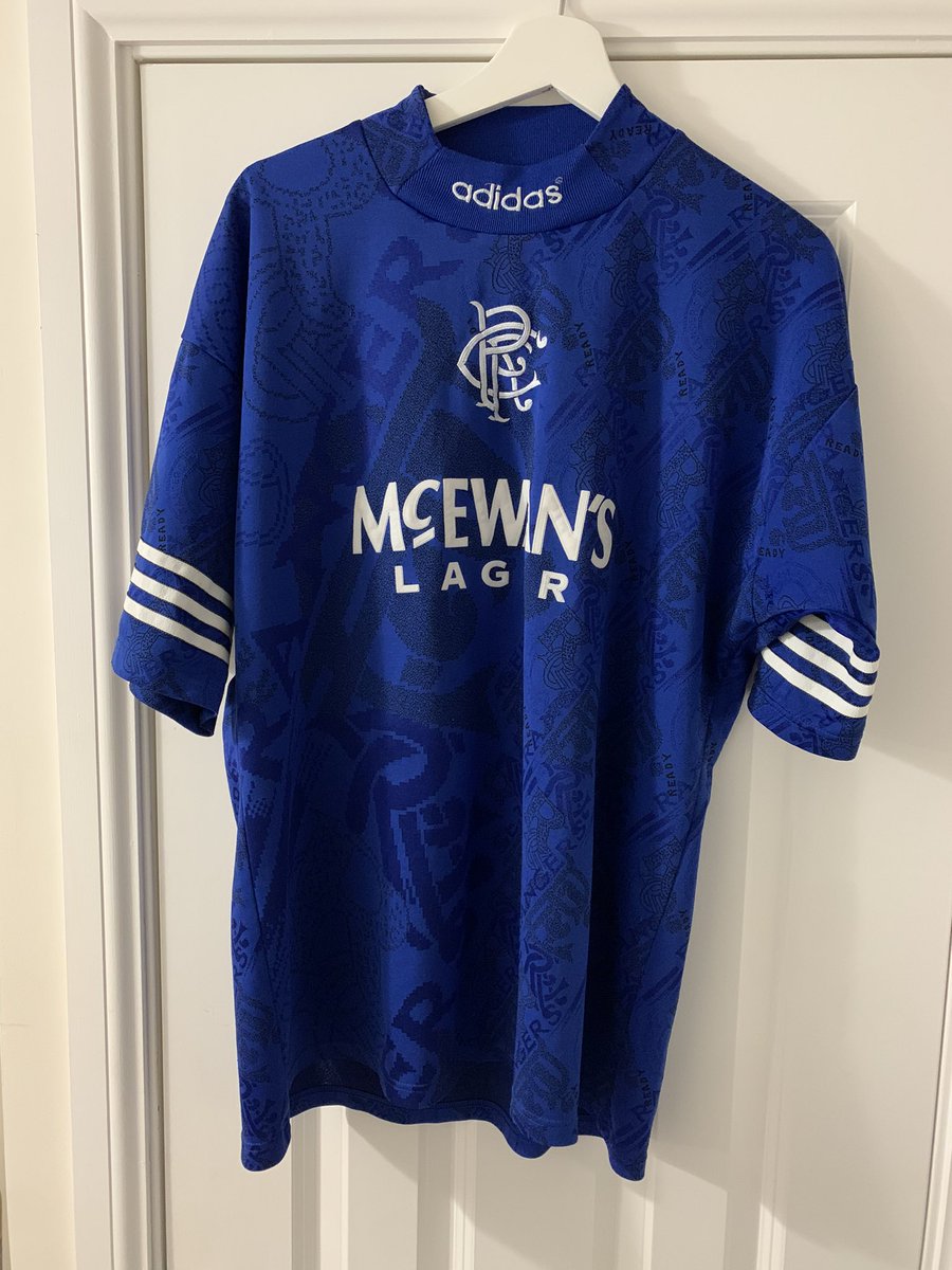 Looking to move a couple on. Large 38-40 95 home Gazza 8 original replica. Retweets appreciated @player_shirts @RossEdmonds91 <a href="/rangers_shirts_/">Rangers Football Shirts</a> @rangersmatch