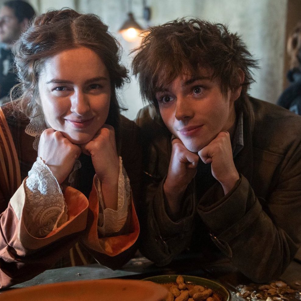 urscpretty's tweet photo. “Wylan and Nina never felt home. (…) They understood each other because they had been the same; lost teens who found home within a person. And soon, their home was the people in that house. They were each other’s home, each other’s family.” https://t.co/wgSIaoDicq