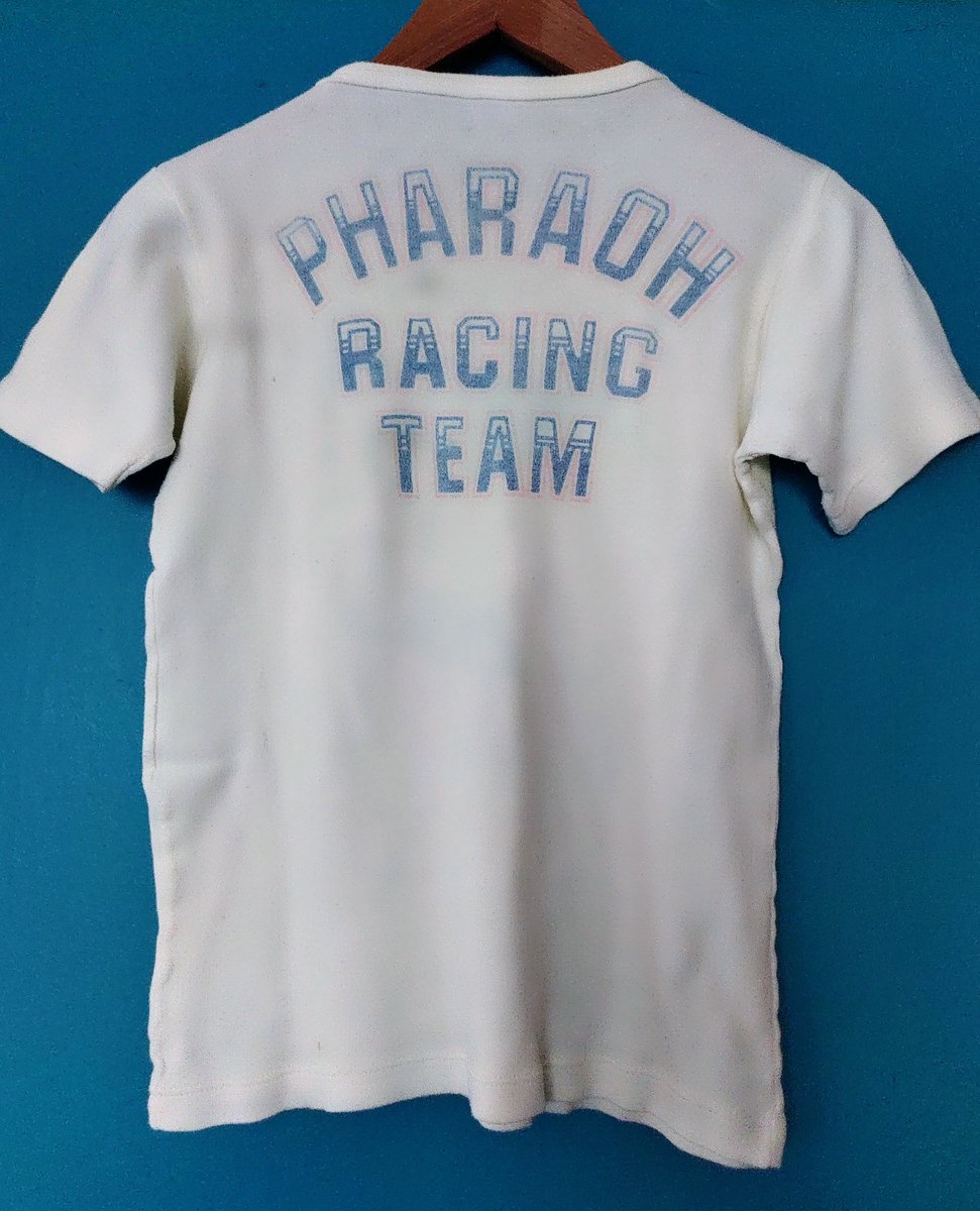 TsMotoSuperbike's tweet photo. 70's 👕 Pharaoh Racing Team. #RonHaslam #TsMotoSuperbike #TshirtArt 🏁 https://t.co/jir8qiTfhS
