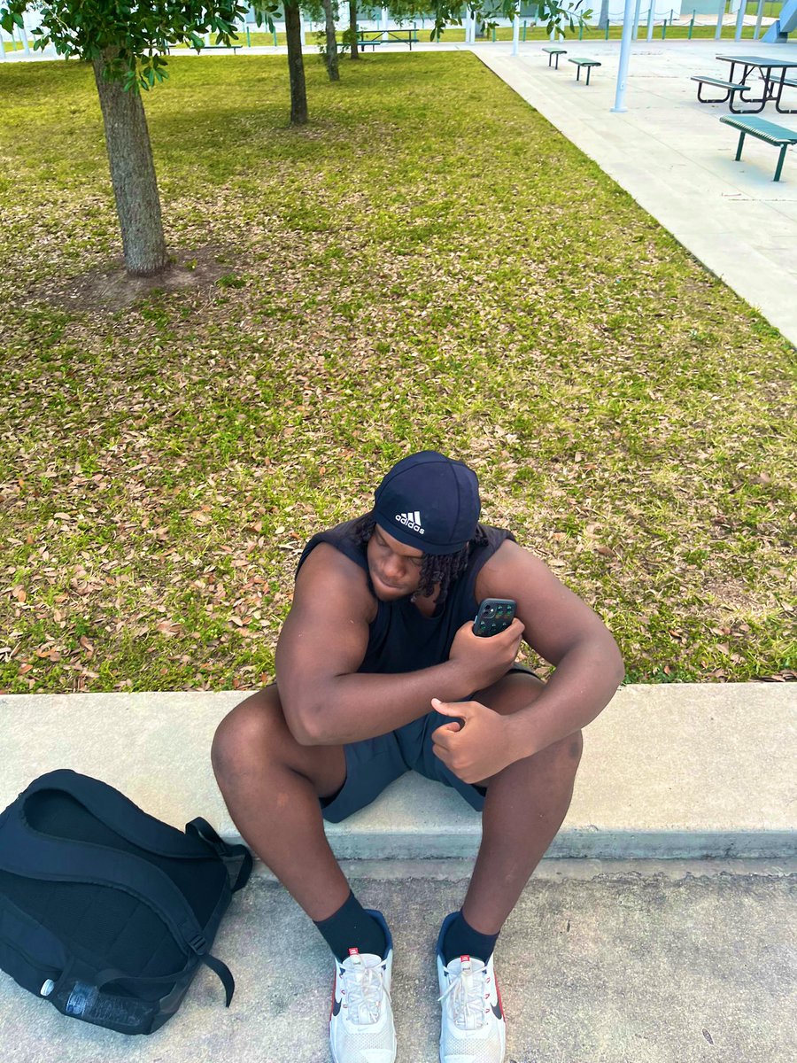 LukeMoise51's tweet photo. Watch Me Work !!! https://t.co/onSLhrUxlx