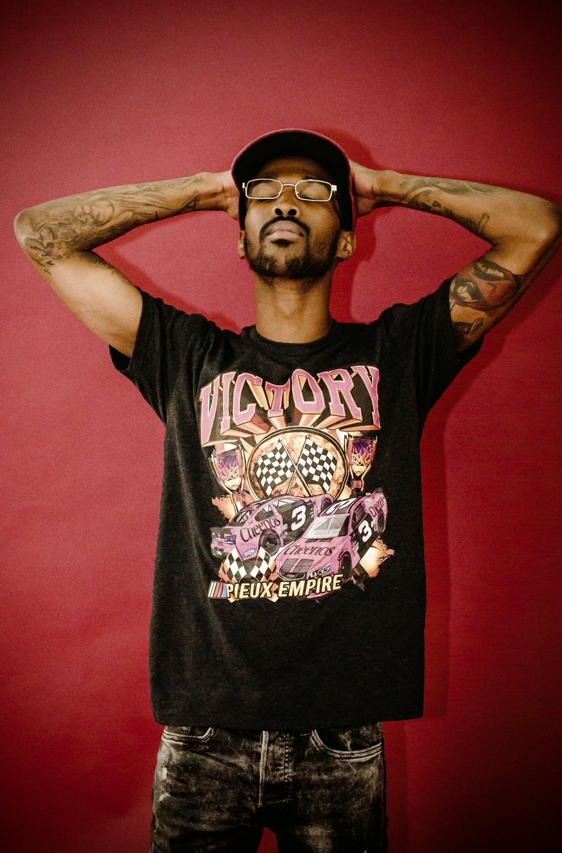 DearShadowGa tweet media