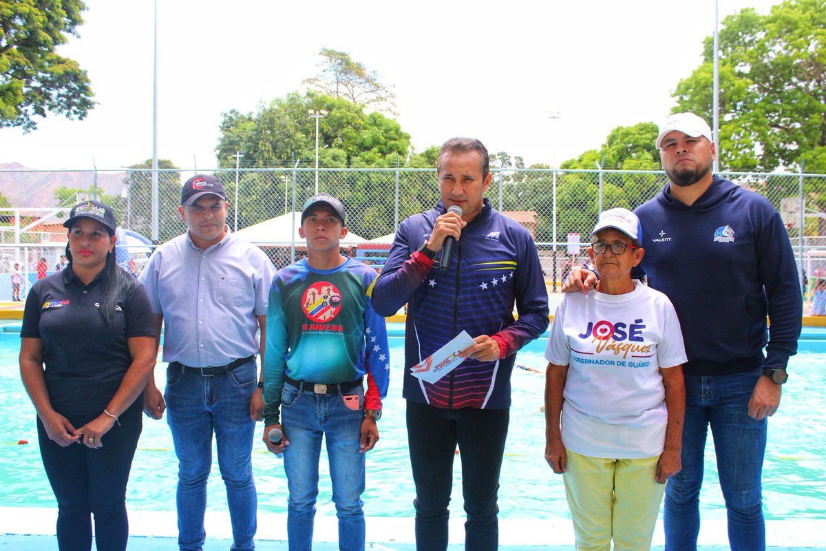 josemvasquez's tweet photo. ¡Con amor para nuestros abuelos!❤️

En el parque de recreación Josefa Molina de Duque, ¡Desde hoy! Va a funcionar el círculo de los abuelos de las comunidades adyacentes para que puedan hacer sus actividades y encuentros recreativos, culturales y deportivos🙏🏻

#GuáricoDestinoDeFe https://t.co/uDj4juDC6s