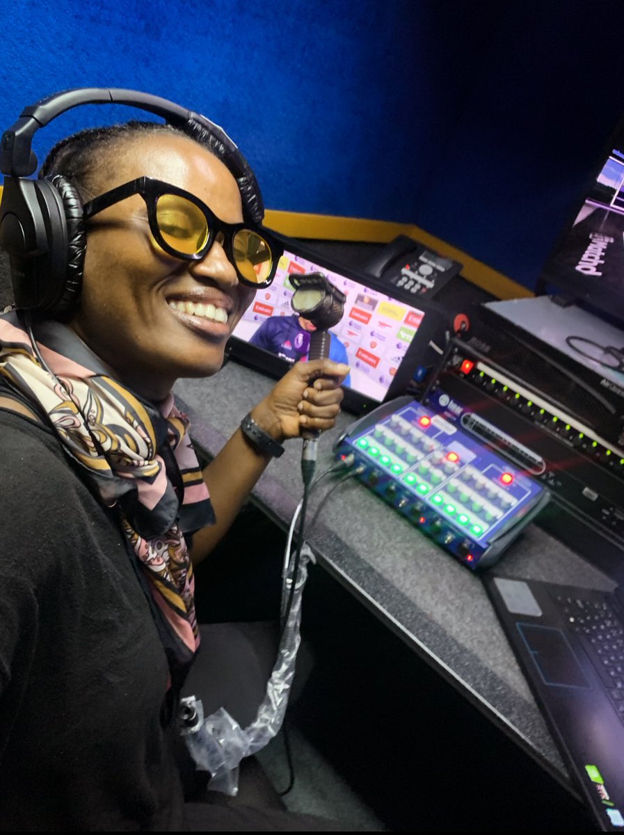 OfficialSuo's tweet image. Hola! So for those of una that keep asking “Chief how does it feel to do live pidgin commentary on big match days in #EPL gbogbo to gbo”

Head to my #Live on instagram @officialsuo &amp;amp; catch a side seat view. 👍

You can also enjoy the #Pidgincommentary on 203 DSTV 🎙️⚽️

#Kpoko🌺