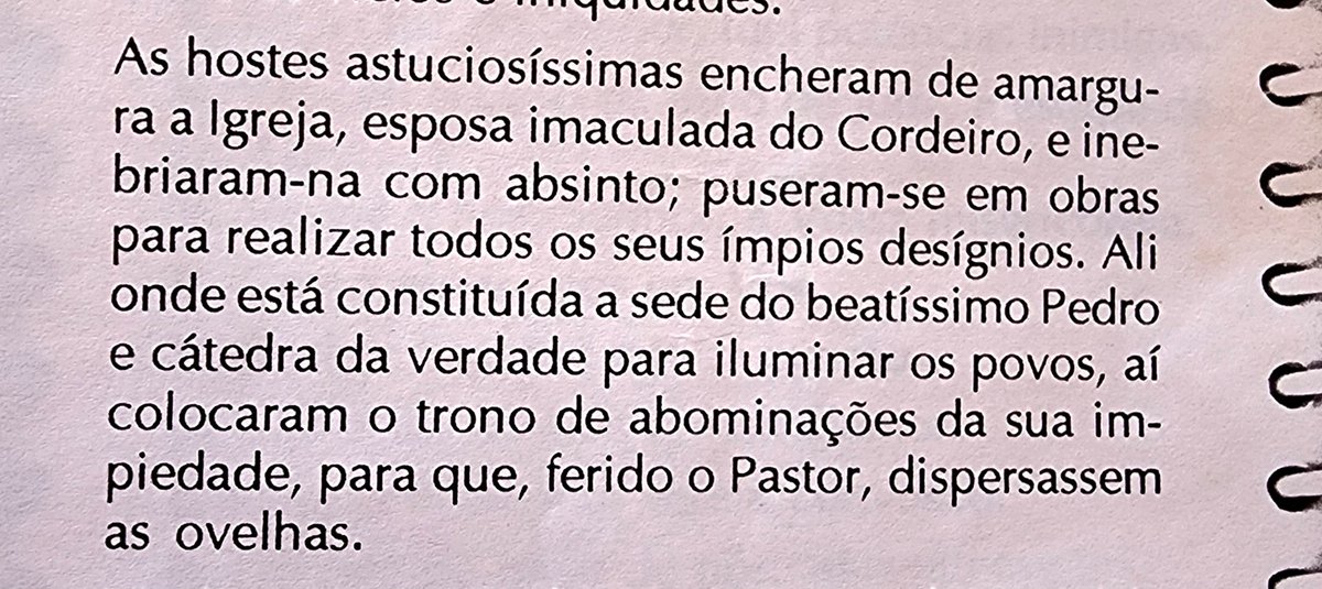 denifelinberti's tweet photo. @Amaro_Coronel Trecho de um livro muito antigo que meu pai recebeu em um curso ministral na igreja, lá pelos anos 80. Faz tempo que a perversidade chegou no núcleo do vatic. Alguns Papas já avisavam. Os bons já morreram. https://t.co/eWeRv64dDE