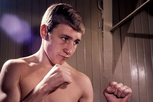 dannykellywords's tweet photo. RIP great world champ, Ken Buchanan, Scotland's greatest fighter. Growing up, I was obsessed with American heavyweights. My uncle Pat, who REALLY knows his boxers, used Ken to teach me about technical brilliance, and the meaning of "pound for pound". #🏴󠁧󠁢󠁳󠁣󠁴󠁿 hero https://t.co/pFkxYgPywy