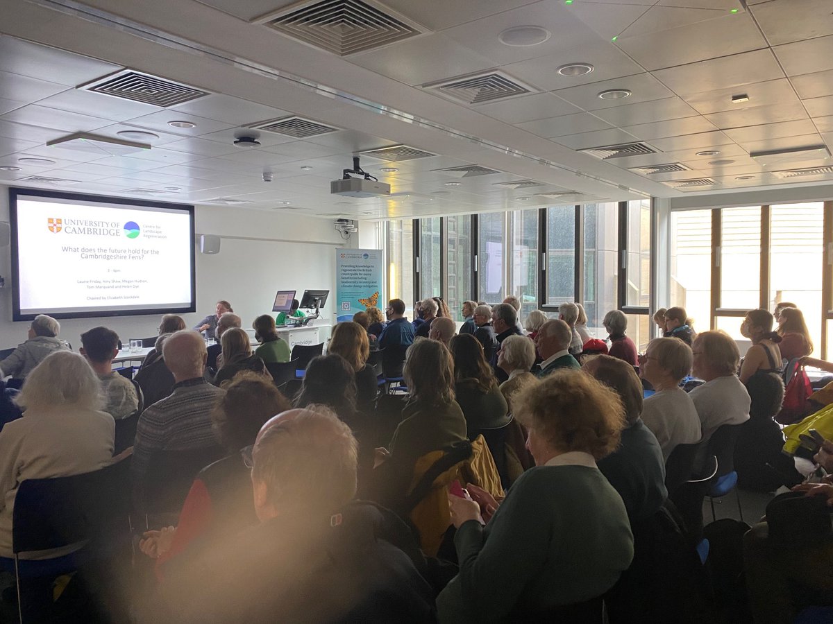 Fens2100's tweet photo. Really enjoyed talking at #CamFest today on the future of the fens and the challenges for flood risk management. Great questions and discussions #fens2100 #fens @CLR_Cambridge @amyshaw20 https://t.co/QKINP9bCYC