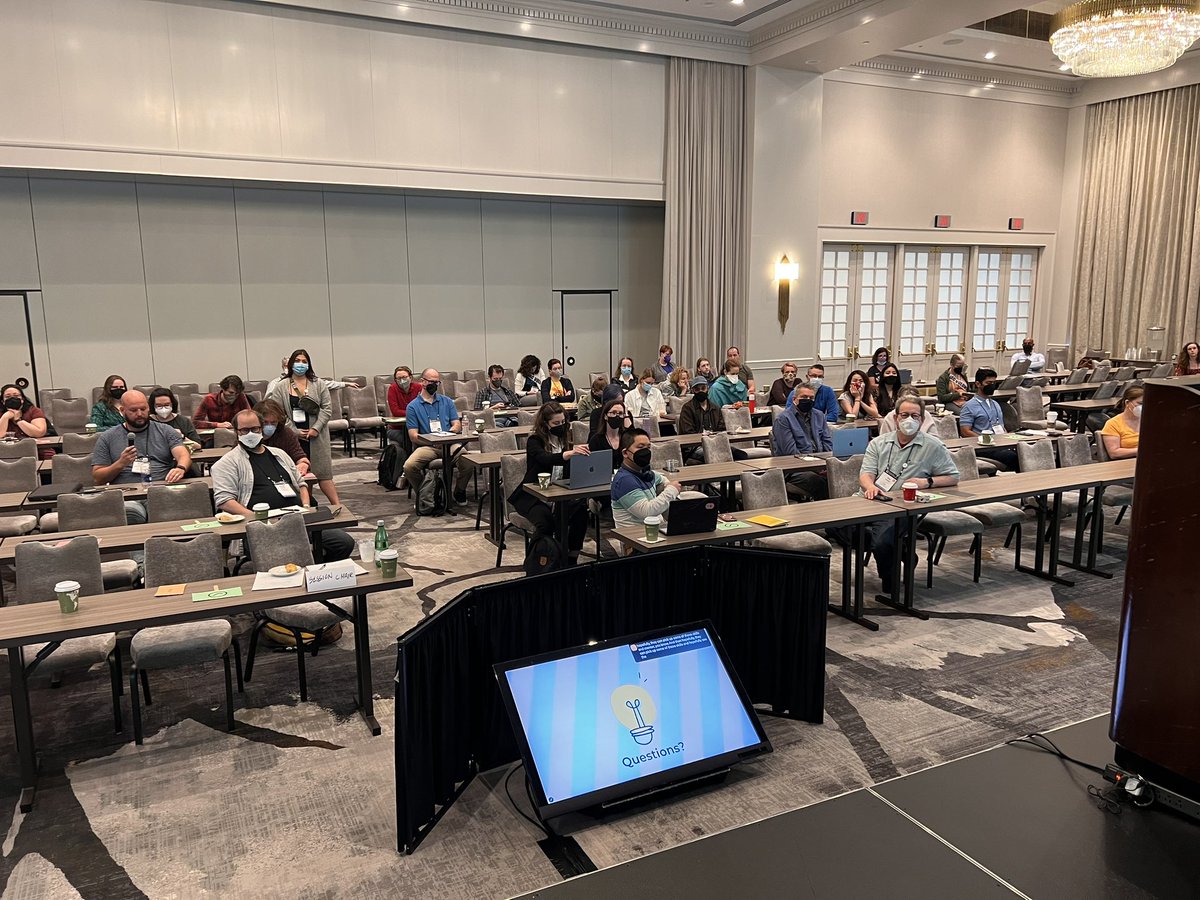 Great crowd at the #IAC23 Great Debate: Should #IA be a Job Title or Skillset? With <a href="/ryaninteractive/">I am ryaninteractive on the other platforms</a> and <a href="/Kelchup/">Kelsey ☾</a>! (On a Saturday!)