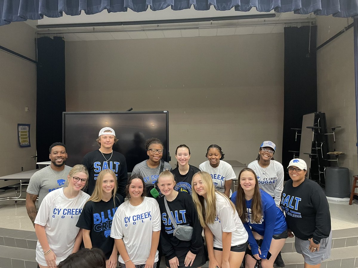 CyCreekGBB's tweet photo. Had the opportunity to cheer on runners @ the @cfisd Superintendent’s Fun Run. Station 6&amp;7 held down by Creek’s Finest-GBB, GTrack, GGolf, Swim, VB &amp; BSB! Hooper Mika Neri-Kanai crushed the competition! @CyCreekBooster @CCHSGirlsTF @CyCreekBaseball @CyCreekAquatic @CCHSCougarVB https://t.co/l2CkcI4HC5