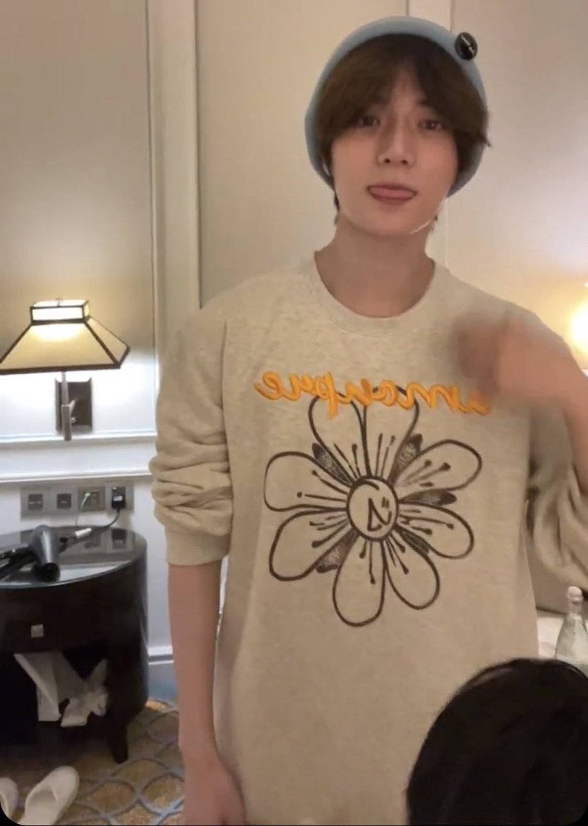 beomgyuhourly's tweet photo. BEANIE BEAR BEOMGYU ILYSM ☹️ https://t.co/cAVcIhcfQ0