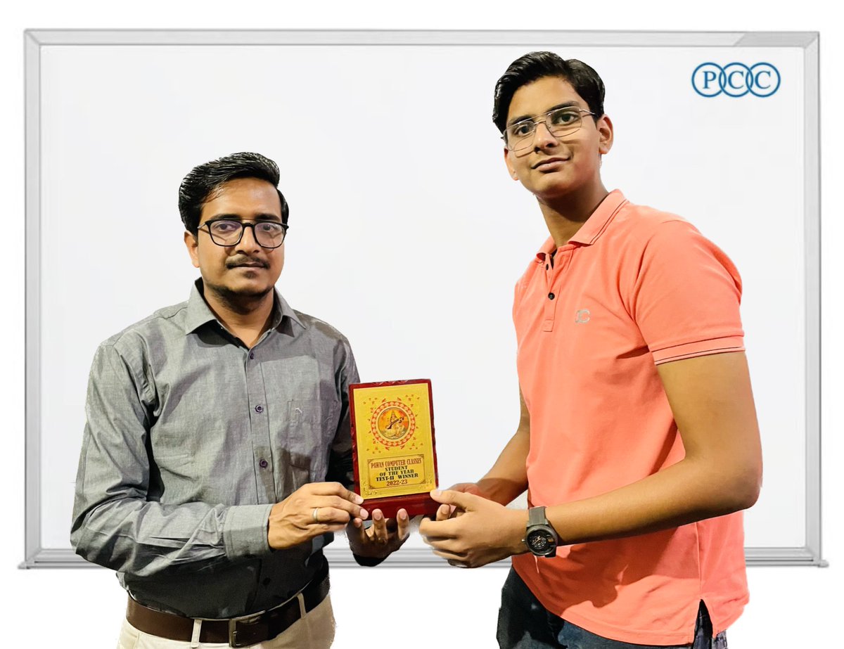 onlinepcc's tweet photo. Student of The Year Programme 2022 - 23

Test - 2 Winner &amp; Runner - Up

#PawanComputerClasses #onlinepcc #pcc #pccian #student #programming #coding #coaching #studentoftheyear #java #python https://t.co/AD8kBv6W0G