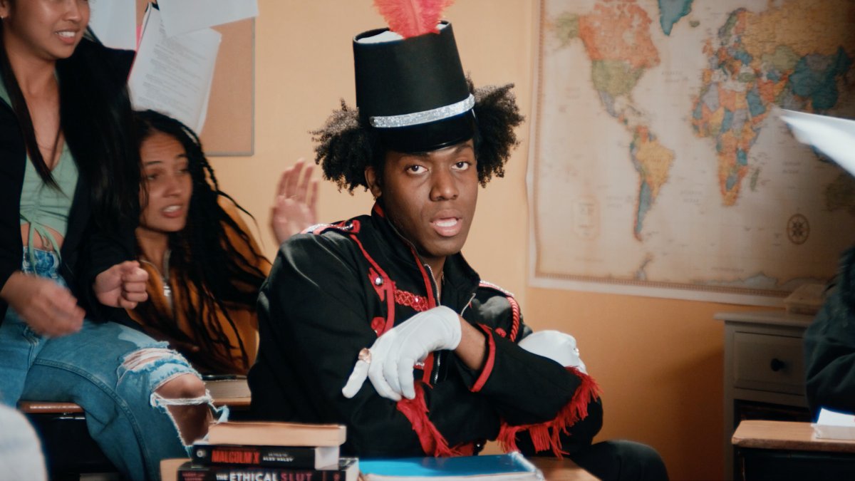 gwatsky's tweet image. tomorrow. 🤩