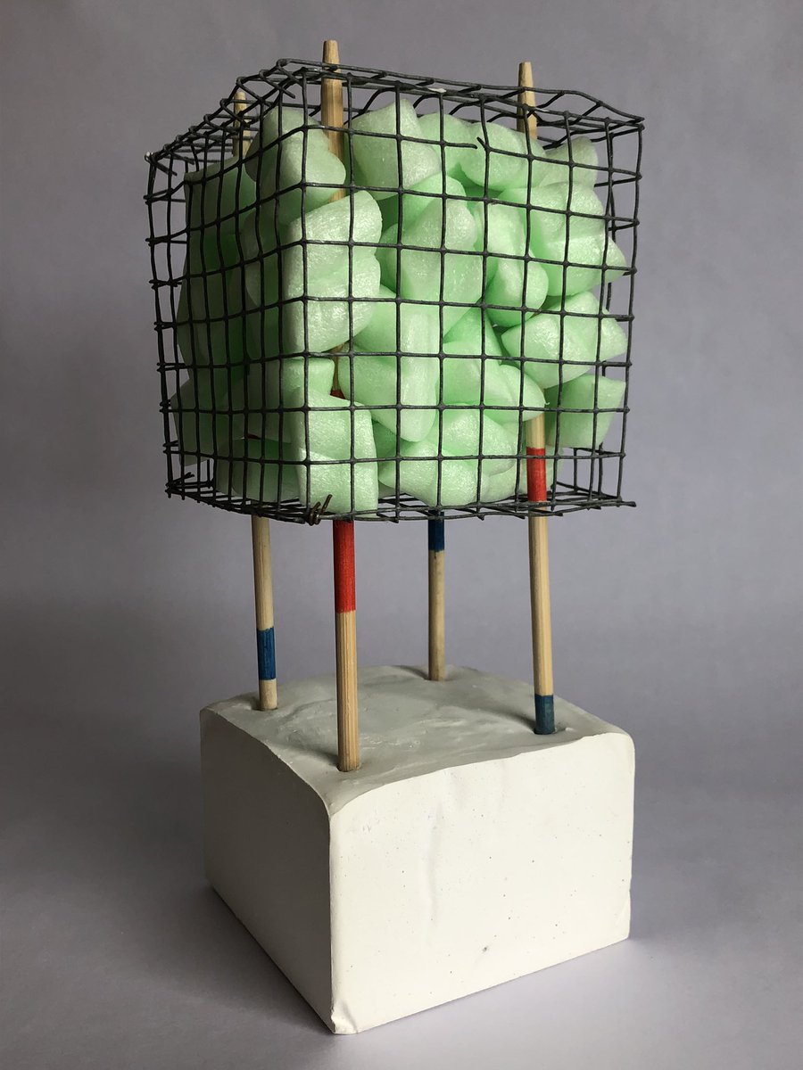 SueBlog1's tweet image. New sculpture - 2023 - 25x10x10 cm. Plaster, galvanised wire mesh, wood, foam packaging chips.
#ContemporaryArt #ContemporarySculpture #AbstractSculpture #Architecture