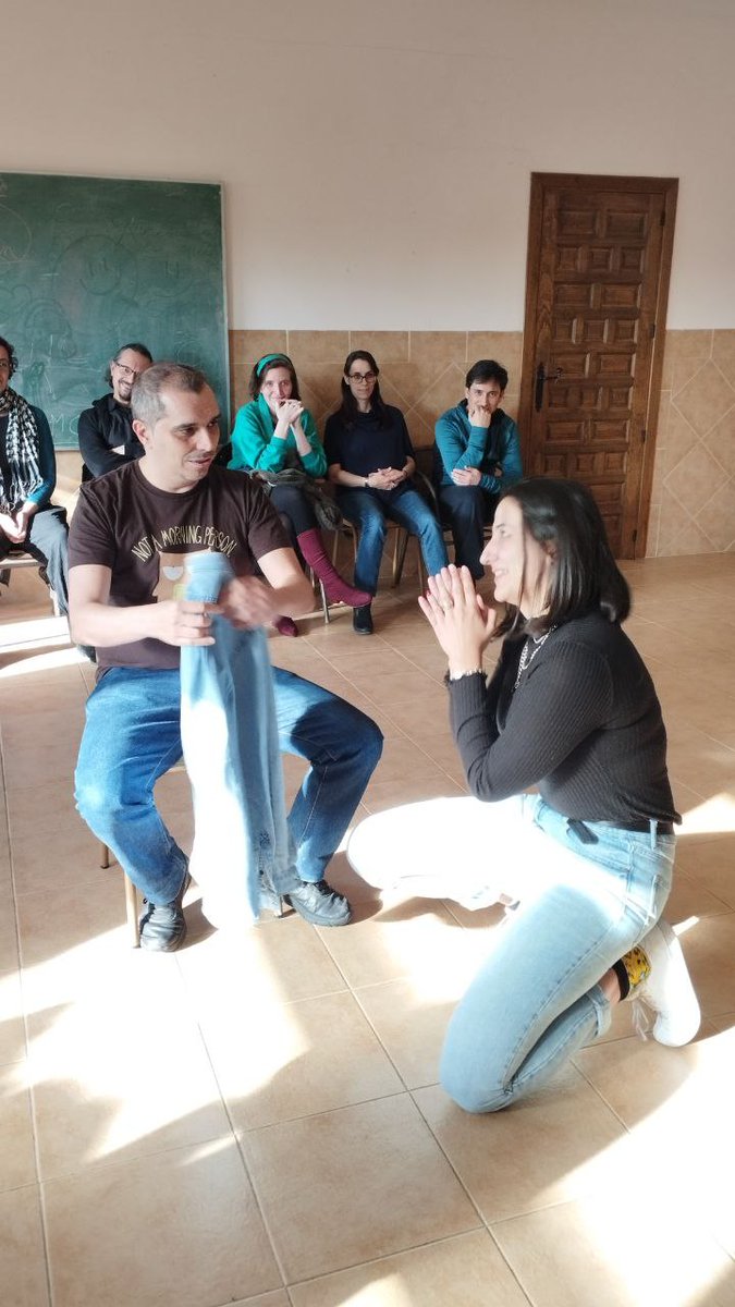 EntreRevs tweet media