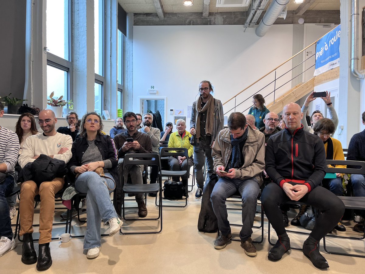 LCyclable's tweet photo. Journée inspirante à Liège pour inaugurer les locaux du @GRACQ e.a. Belle table ronde sur les “cyclostrades” avec @GoffinetLuc où j’ai présenté la transformation d’Île-de-France par le #RERV, le premier réseau vélo régional de France. Merci @Schreuer @urbAgora pour l’accueil! https://t.co/MAvtO9I55E