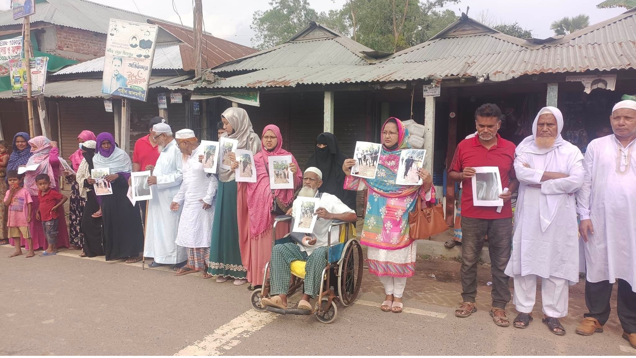 পতিতালয় বন্ধের প্রতিবাদ করায় পিটিয়ে বড় দুই ভাইকে আগত করলেন আওয়ামী লীগ নেতা