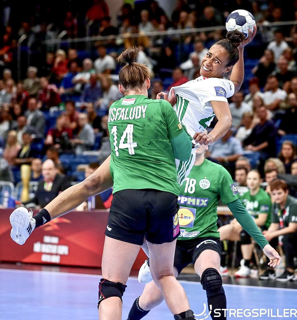 stregspiller's tweet photo. Powerful performance of Hungarian record champions @audietokc_gyor in the top match of NB1 against league rival FTC #GYOFTC 31:20 (17:8) ! https://t.co/wqhfwLM9OY
