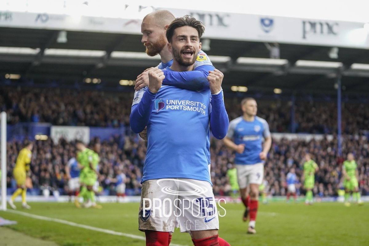 jbphotography0's tweet photo. So could have been a hattrick today for #OwenDale as @Pompey beat @FGRFC_Official 1-0 at #Frattonpark (a few of my images while shooting with #Pompey for @ProSportsImages) #SonyAlpha #PUP #Uptheblues https://t.co/8XFXxQ0rxq