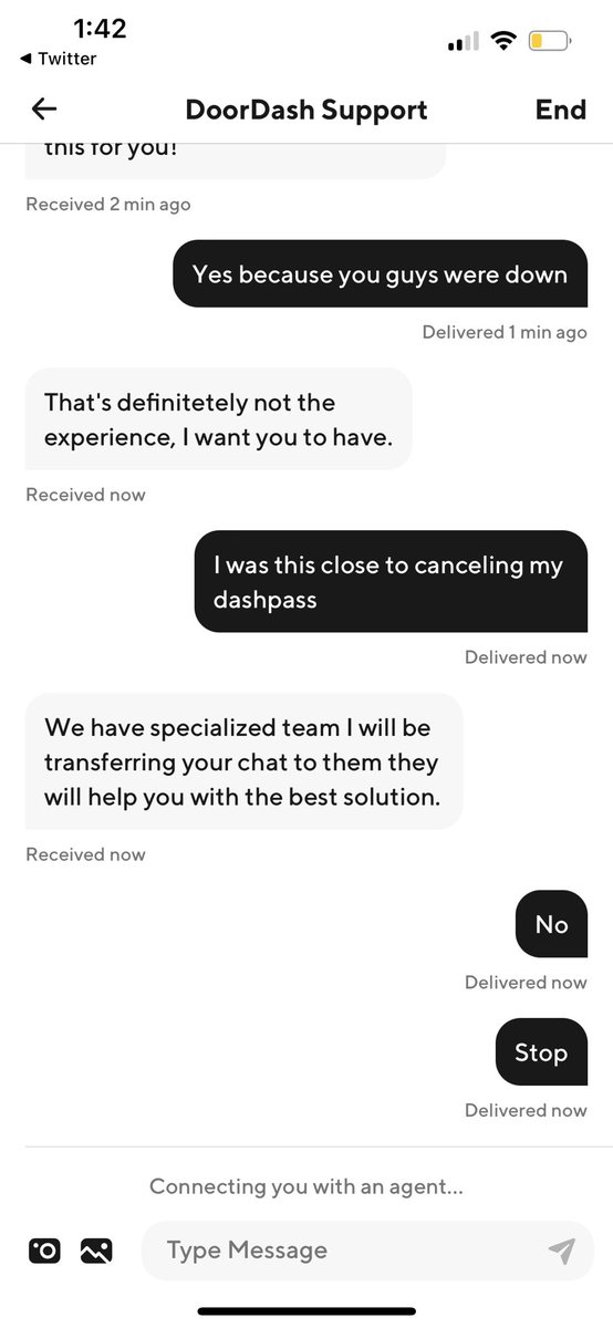 IBarban's tweet photo. @Leo4AzHouse @DoorDash_Help @Wendys Where is the respect im just being pushed around in the help roulette can someone actually help me? This is ridiculous @DoorDash @DoorDash_Help  could you possibly help me? @Leo4AzHouse https://t.co/lKPOvwPMmD