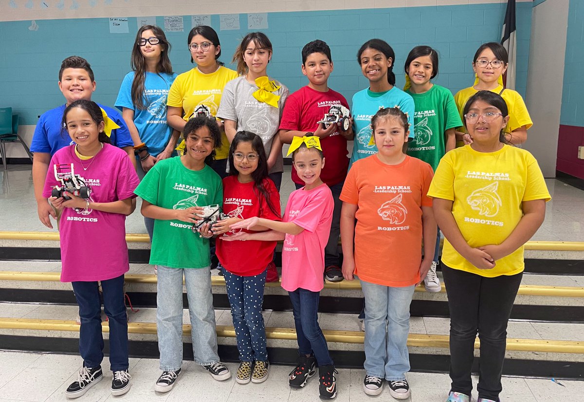 LasPalmasEISD's tweet image. Our robotics teams showed wonderful leadership and sportsmanship at today’s robotics competition! Thank you to the students, their coaches, and our Bobcat families that came out to show their support!! #LPEPawsUp #LPLS4Girls