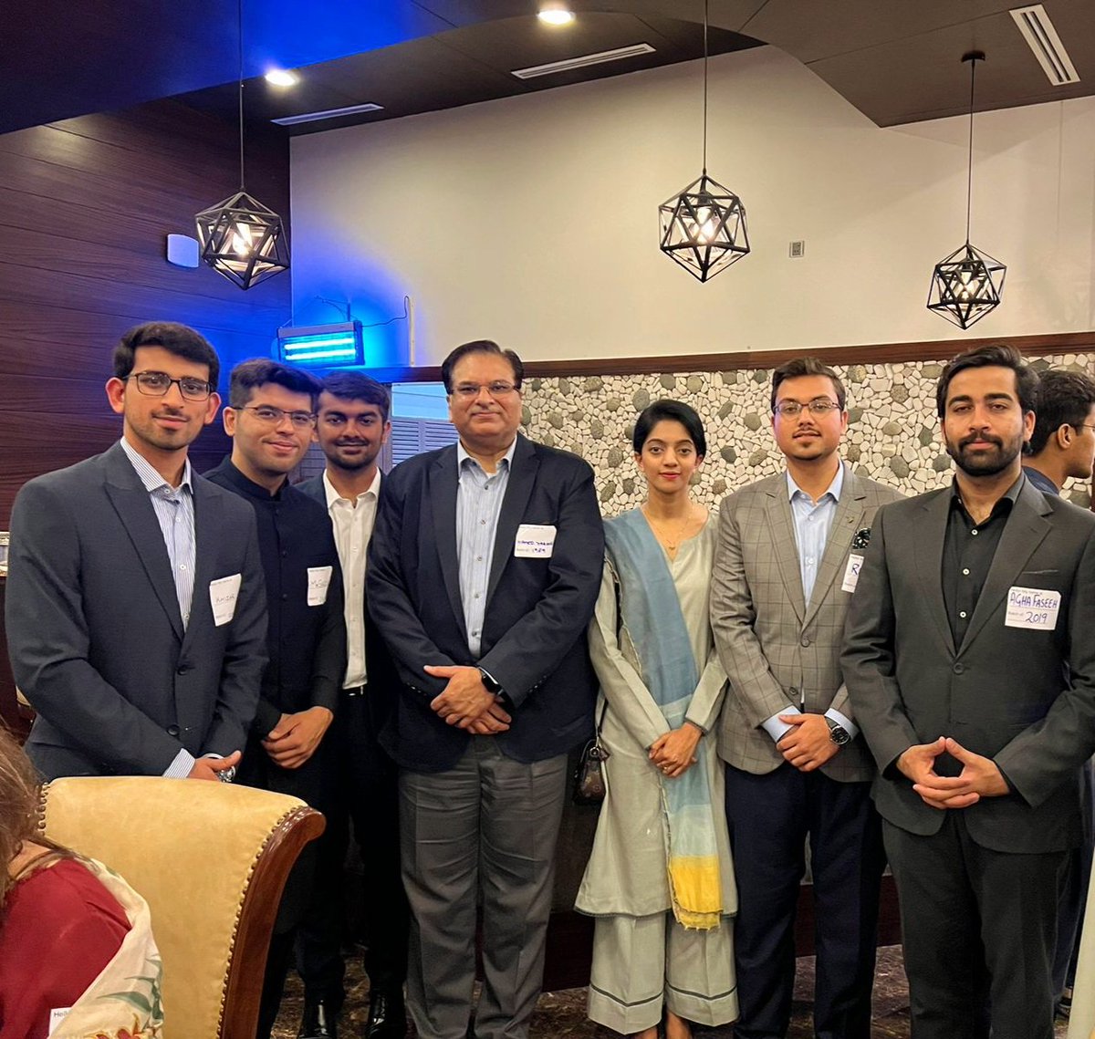 Raza_Naqvi97's tweet photo. Had the honor of meeting incumbent Federal Finance Secretary Sir Hamed Yaqoob Sheikh (Class of 1989) at the IBA Alumni Reunion organized by the Lahore Chapter. 
@IBAAlumni https://t.co/MgSj0hnZNh