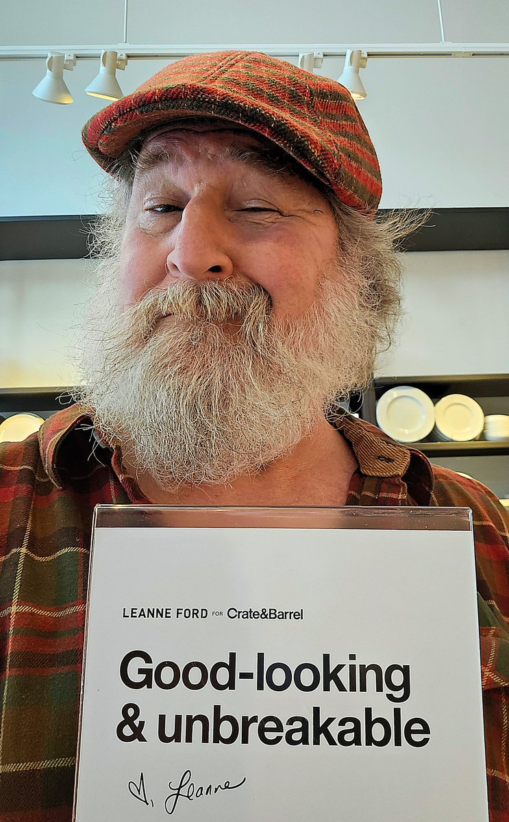 KirkThatcher's tweet image. That's why they call me, "Mr Melamine". 😜😉😊
#crateandbarrel #truthinadvertising #humility #melamine #youknowitstrue