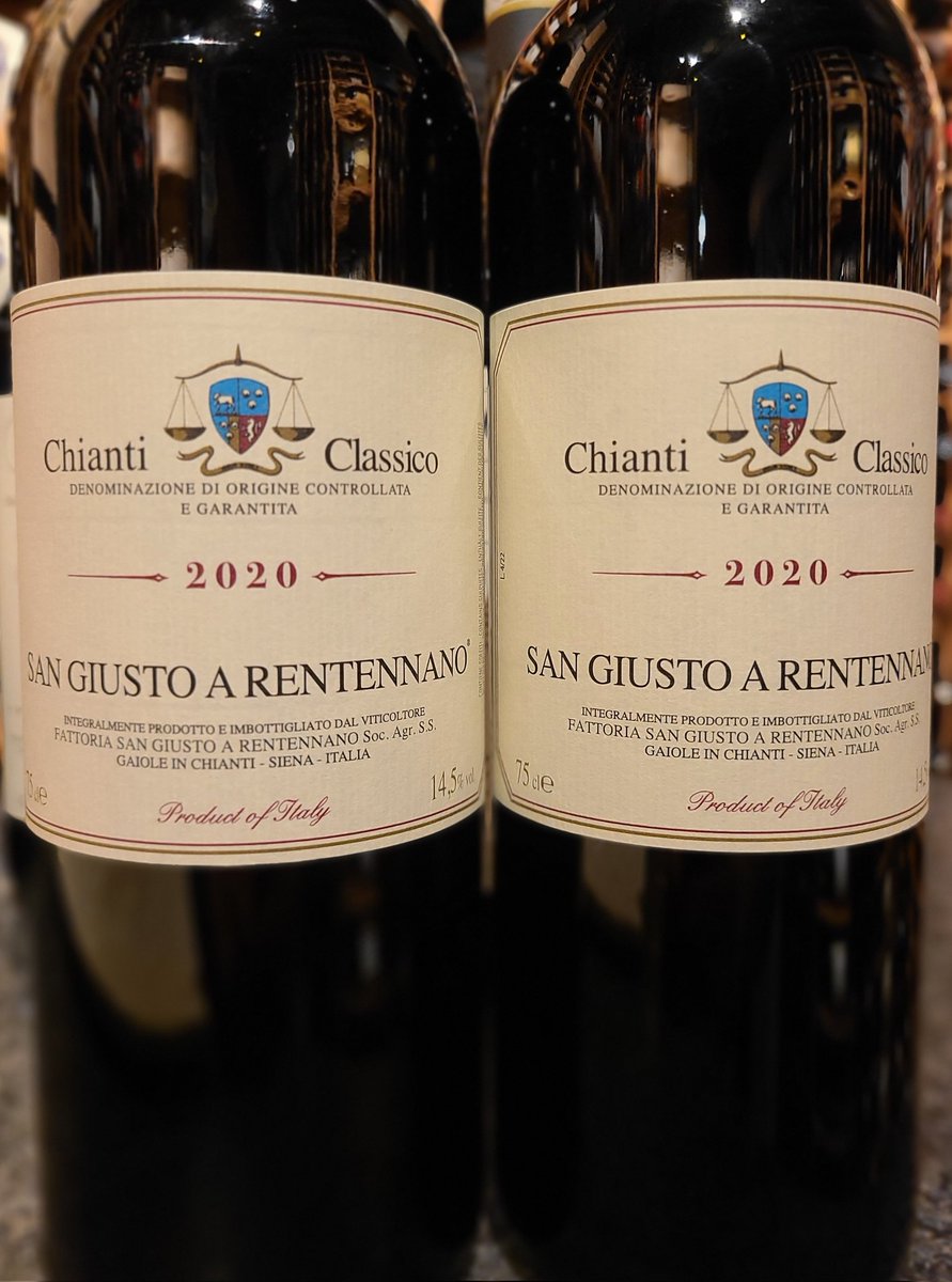 MTLWINEGUY's tweet photo. Tons of @chianticlassico 🐓 flowing into the cellar lately 🍷🇮🇹💪🤩🔝
#CCcrew influencing me @dpen_cc @Ahachey101 @ChiantiNews
#Caparsa 2019 #CC
#Fontodi 2020 #CC
#SanGiustoARentennano 2020 #CC + #CCR #LaBaroncole 2019
📍Radda 📍Panzano 📍Gaiole
@PaoloCianferoni @JohnMFodera https://t.co/6aynFerbhr
