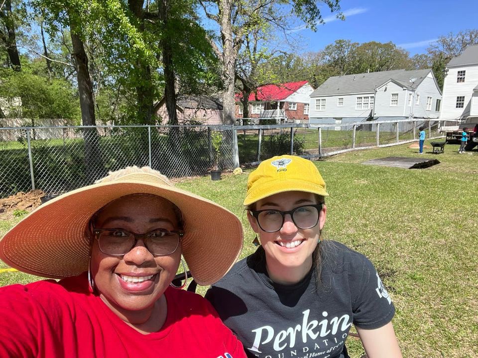 JohnMPerkins's tweet photo. Today was a good day! Gardening was a blast! #communitygarden #jubileegarden #jvmpf #inspirethegood https://t.co/L6bEGgMLYW