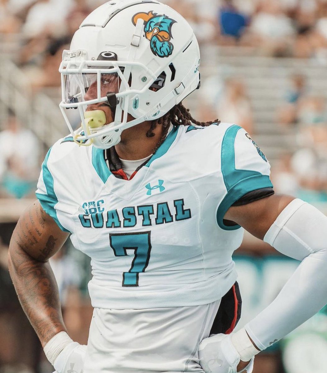 kkneal6's tweet photo. #AGTG ✞ 🙏🏾

Thank you to my teammates, coaches, trainers, and family for helping me earn an offer from Coastal Carolina University! 

@Coachtimbeck @Coach_Naivar @_JaredDTucker @philipcj65 https://t.co/0yHVctMKcG