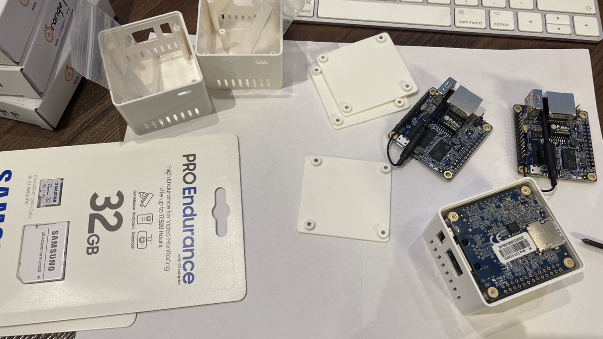 rootella_'s tweet photo. Building some little #NUT probes for some UPS in forgotten racks. Nice project! #orangepi #armbian https://t.co/ousBUjkNXQ