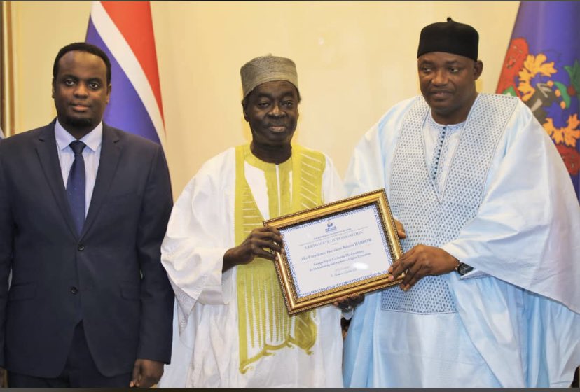 supdecobanjul's tweet photo. The president of the republic of the Gambia ,His excellency Adama Barrow welcomed the Founder of Supdeco, the CEO, the Director of school language and the Director General of Supdeco campus Banjul
Thank you Mr president🤝🙏🏾
#supdeco
#supdecobjl https://t.co/LVWz9EP85V