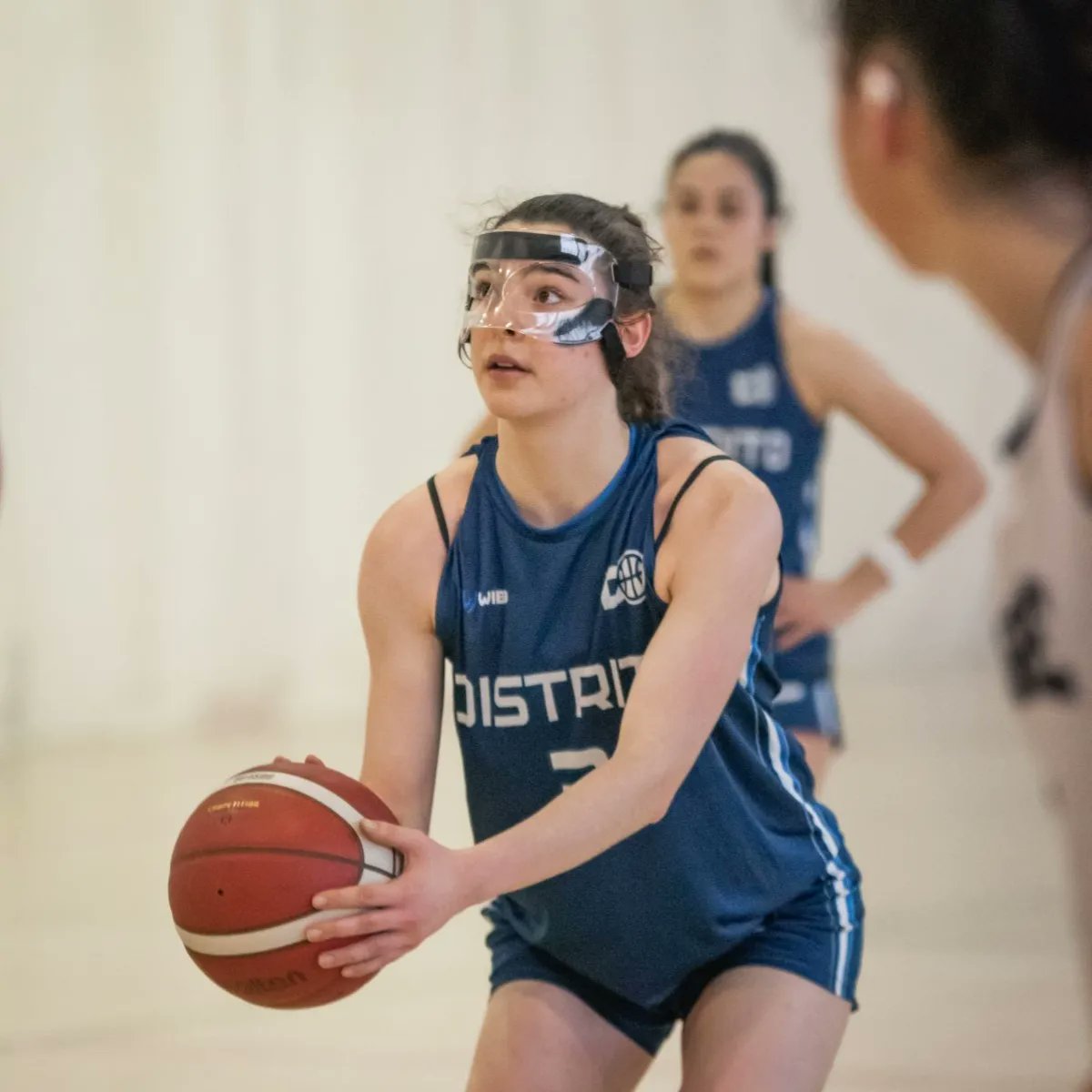 DistritOlimpico's tweet photo. El JFA nunca dejó de creer ante @btorrelodones y peleó sacando ese alma guerrera que tanto caracteriza a nuestras jugadoras. Por desgracia, esta vez pasan a semifinales nuestras rivales. 

¡Gran temporada de las chicas de Raúl Torres! 

@cesurformacion @AuraMed
#letsDOit #yosoyDO https://t.co/I5cjQmGQqq