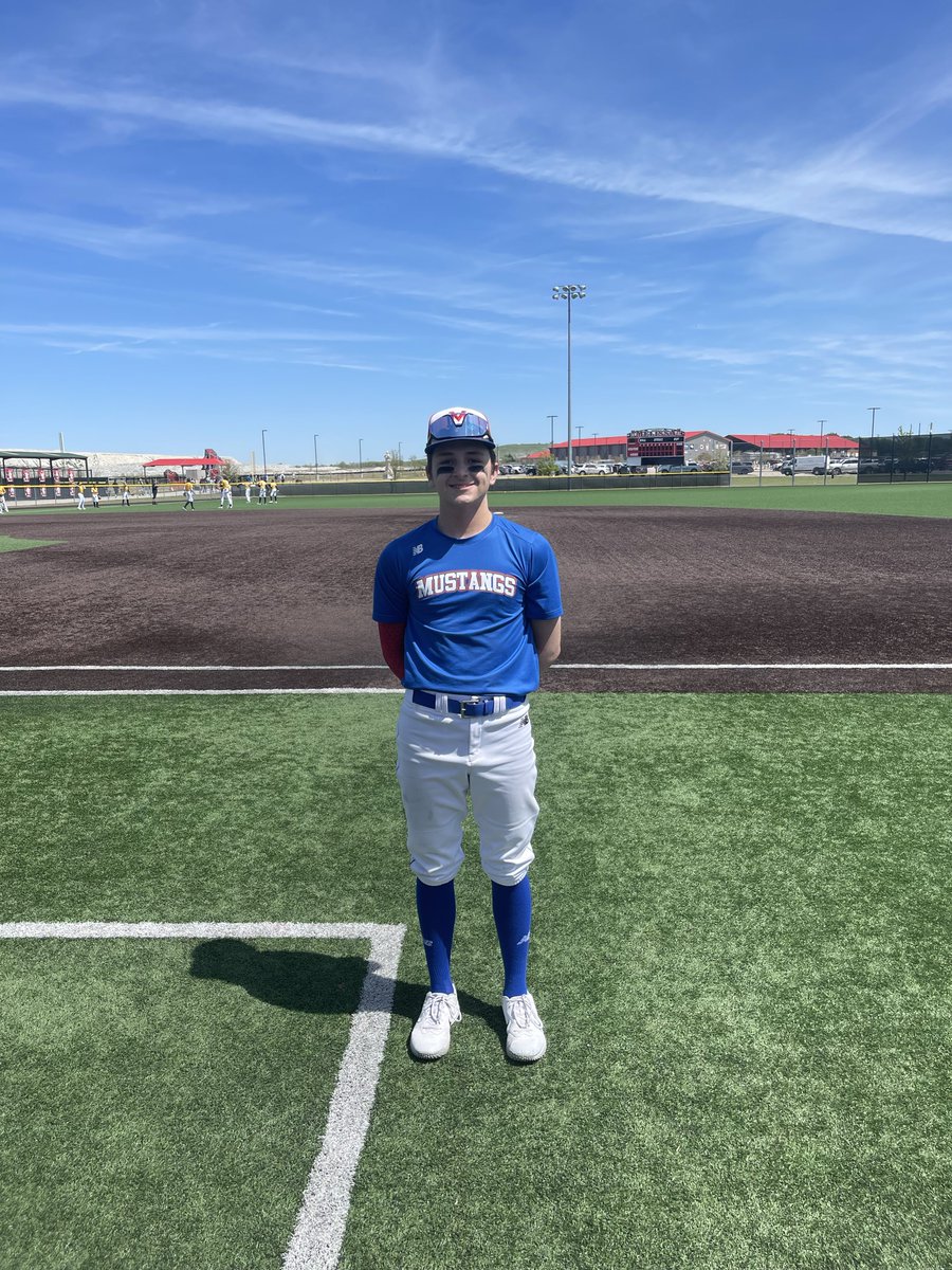 FiveToolYouth's tweet photo. #Texas20 F: 14U @MustangsDallas Allen 6, Stix 2027 Prospects Red 5
PoG: Fran Lawrence 2-3, 2B, 2 RBI https://t.co/3UDyGczaN7