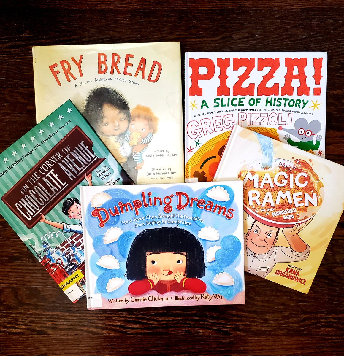 HeatherCamlot's tweet photo. When you have a picture book idea involving food, you hit the @torontolibrary for mentor texts!
#iamreading #picturebooks #foodbooks https://t.co/lqnRfmNnqZ