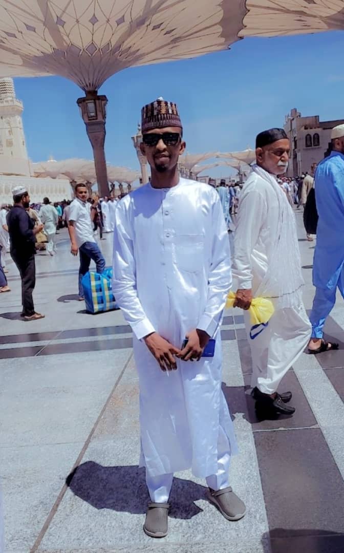 ibrahimawa01's tweet photo. We are each on our own journey. Keep your eyes focused on the road ahead. Run your own race. Don’t get distracted by looking at what someone else is doing. And don’t worry about what anyone thinks. It’s irrelevant. You’re answerable to the Almighty. Get your priorities right. https://t.co/gK2stShfdI